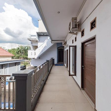 Reddoorz Near Gor Sempaja Samarinda Hotel Eksteriør billede