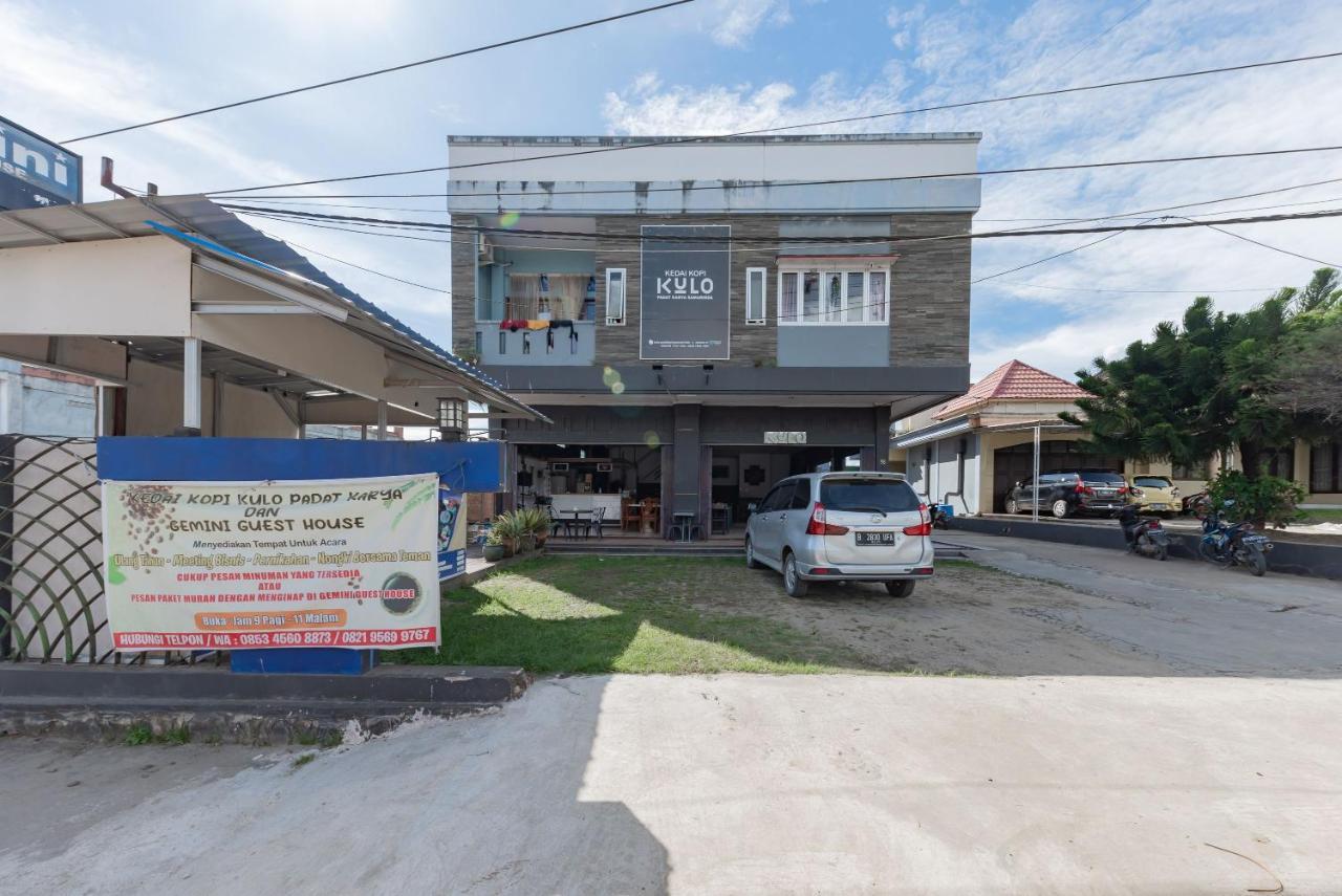 Reddoorz Near Gor Sempaja Samarinda Hotel Eksteriør billede